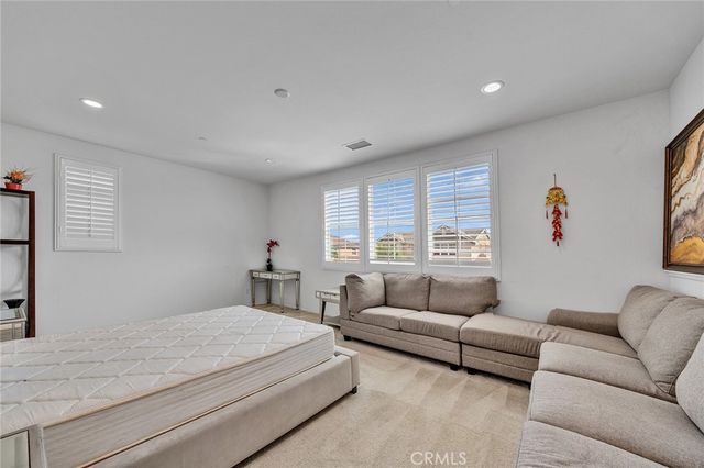 3035 E Oak Knoll, Ontario, CA 91761