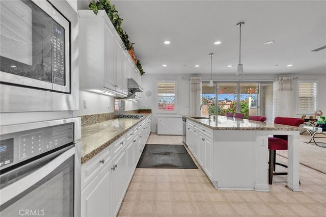 3035 E Oak Knoll, Ontario, CA 91761