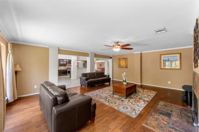 7005 Livingston Drive, Denton, TX 76210