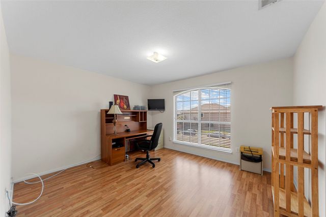 7005 Livingston Drive, Denton, TX 76210