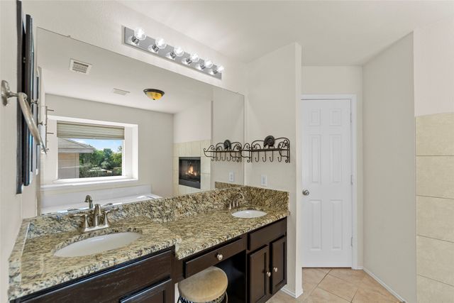 7005 Livingston Drive, Denton, TX 76210