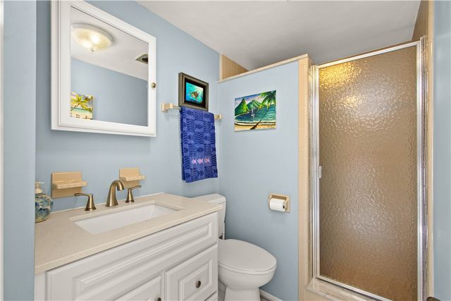 448 Saratoga Dr, Pleasant Hills, PA 15236