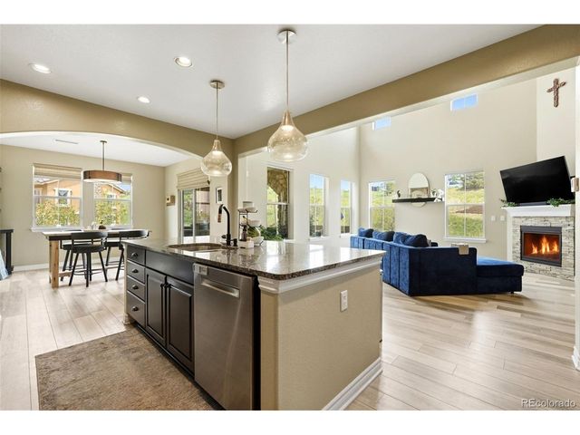 9274 Viaggio Way, Highlands Ranch, CO 80126