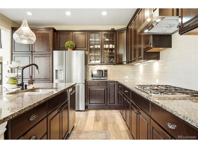 9274 Viaggio Way, Highlands Ranch, CO 80126