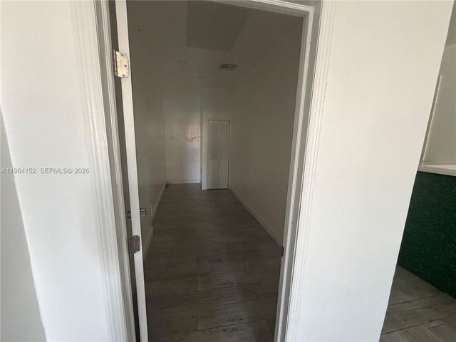 14720 NW 7th Ave, Miami, FL 33168