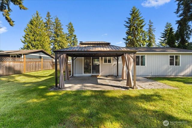 19310 Crescent Drive E, Spanaway, WA 98387