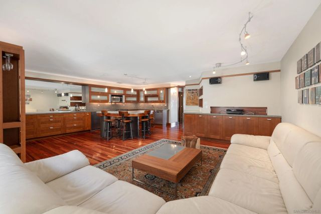 7811 Eads Ave 311, La Jolla, CA 92037