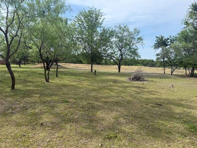 1132 SW County Road 2348, Richland, TX 76681