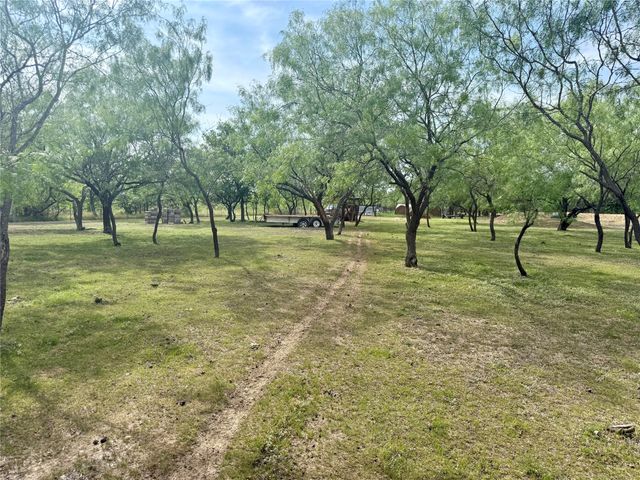 1132 SW County Road 2348, Richland, TX 76681