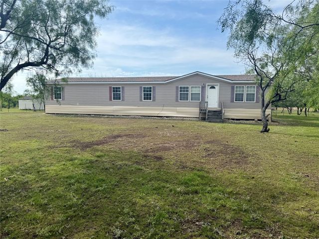 1132 SW County Road 2348, Richland, TX 76681