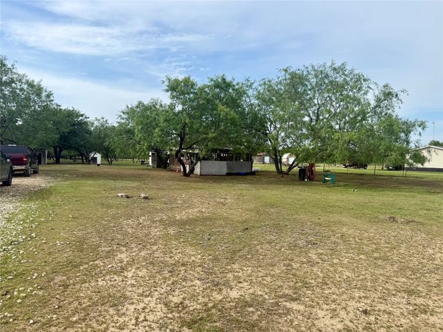 1132 SW County Road 2348, Richland, TX 76681