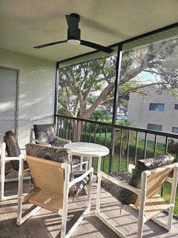 15108 Ashland Dr 221, Delray Beach, FL 33484