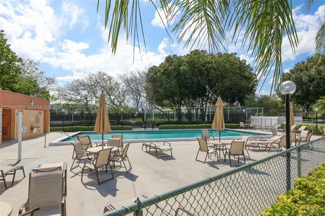 15108 Ashland Dr 221, Delray Beach, FL 33484