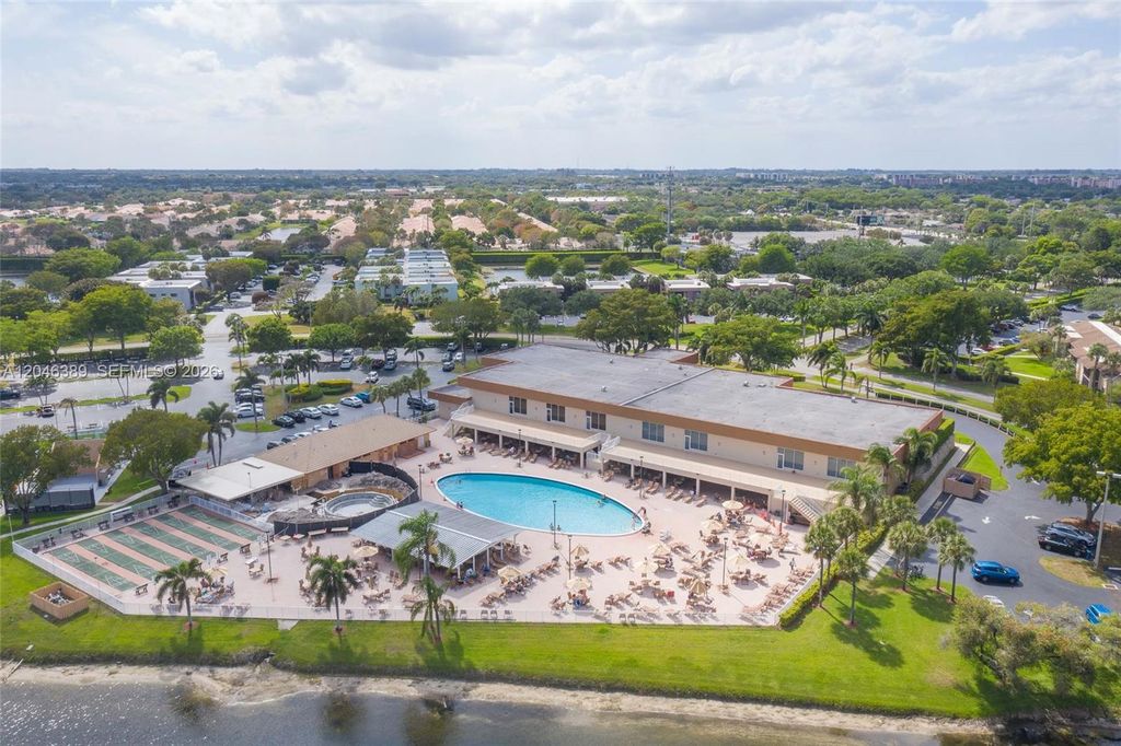 15108 Ashland Dr 221, Delray Beach, FL 33484