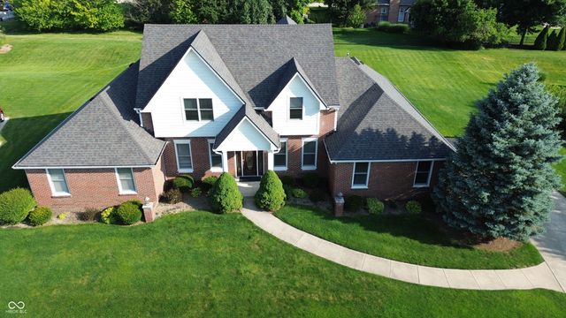 3268 W Hawthorne Drive W, Carmel, IN 46033