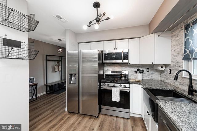 527 MAY ST, Pottstown, PA 19464