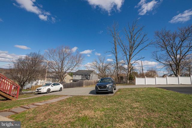 527 MAY ST, Pottstown, PA 19464