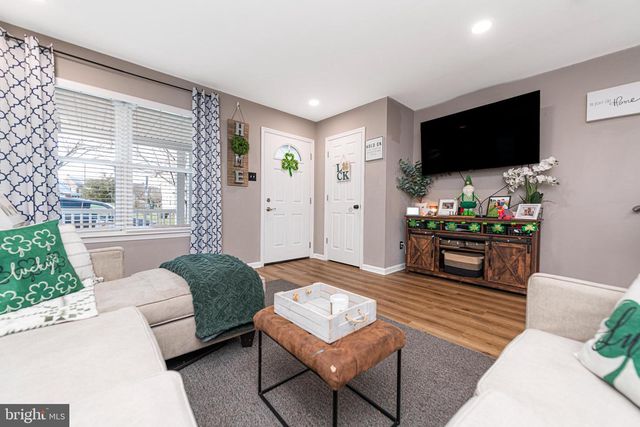 527 MAY ST, Pottstown, PA 19464