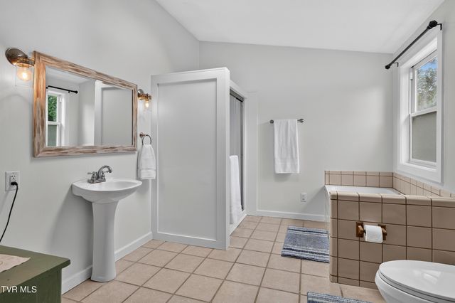 30404 Lee Highway, Glade Spring, VA 24340