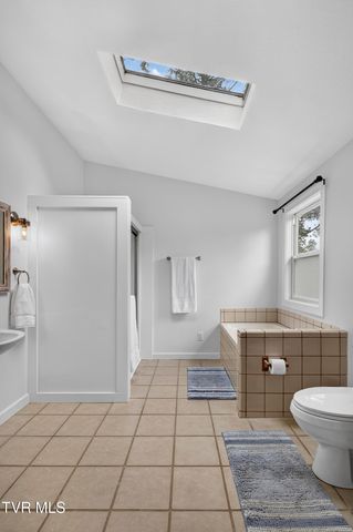 30404 Lee Highway, Glade Spring, VA 24340