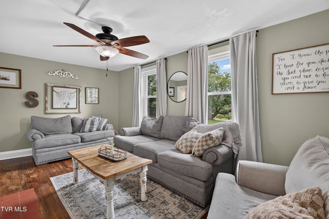 30404 Lee Highway, Glade Spring, VA 24340