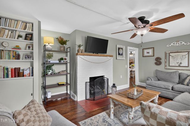 30404 Lee Highway, Glade Spring, VA 24340