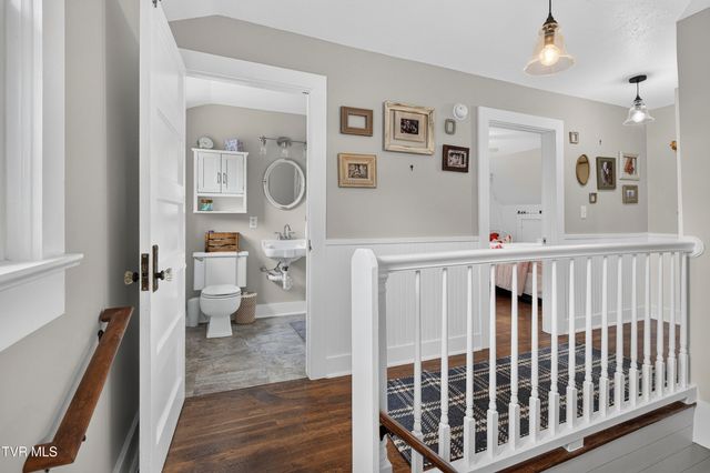 30404 Lee Highway, Glade Spring, VA 24340