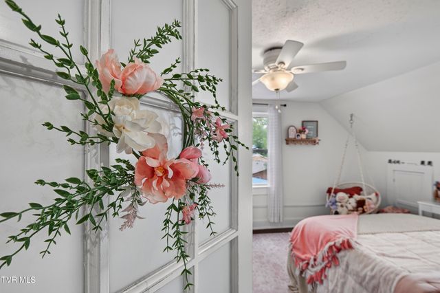 30404 Lee Highway, Glade Spring, VA 24340