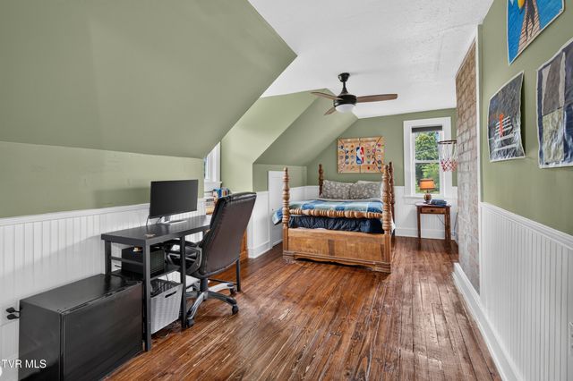30404 Lee Highway, Glade Spring, VA 24340