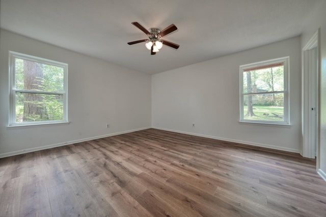 210 Canyon Dr, Hideaway, TX 75771