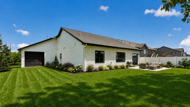 1507 14th Ave NE, Kasson, MN 55944
