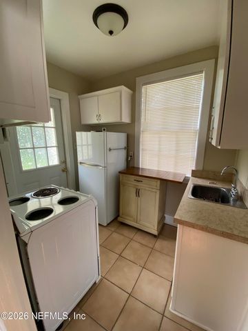 1535 PARKWOOD Street 3, Jacksonville, FL 32207