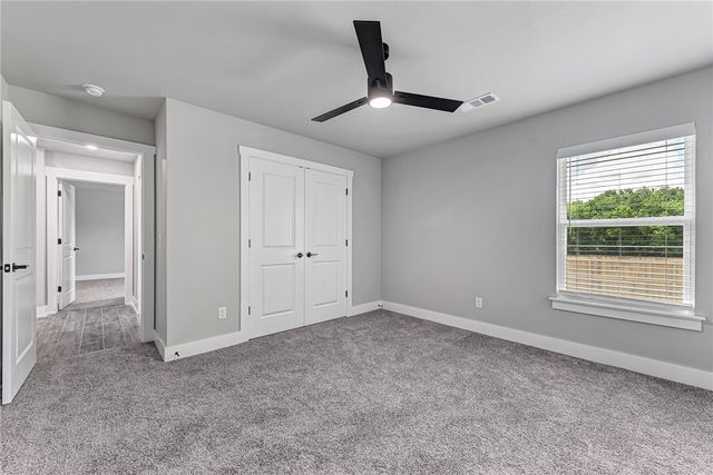 55 W Watson Lane, Farmington, AR 72730