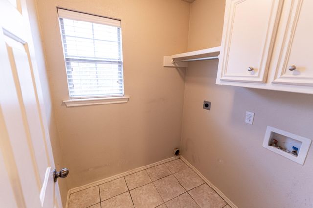 6533 7th Street, Lubbock, TX 79416