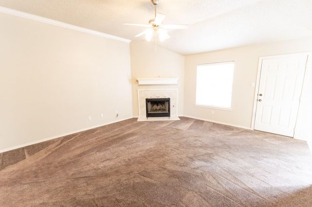 6533 7th Street, Lubbock, TX 79416