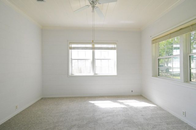 2801 Avenue I, Bay City, TX 77414