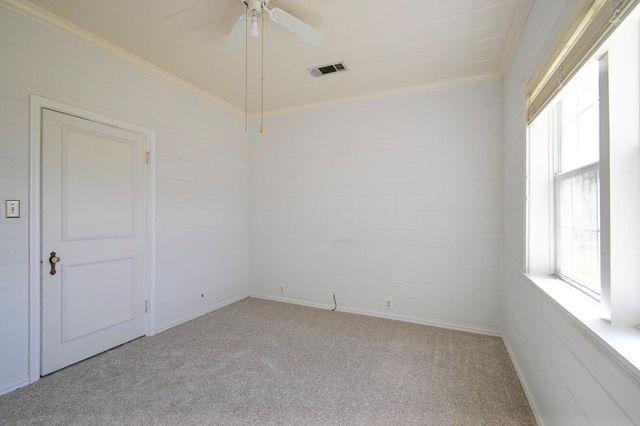 2801 Avenue I, Bay City, TX 77414