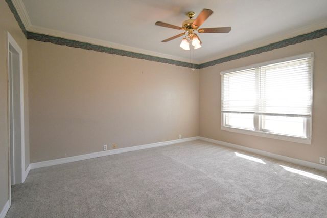 2801 Avenue I, Bay City, TX 77414