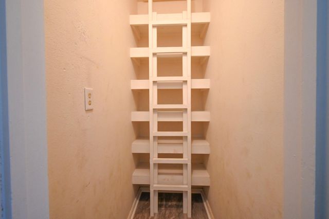 2801 Avenue I, Bay City, TX 77414