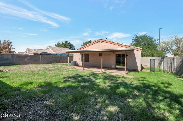 1745 E CHEYENNE Street, Gilbert, AZ 85296