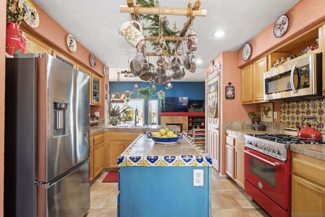 3880 Arista Way, Oceanside, CA 92058