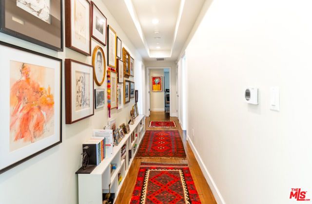 1751 APPIAN Way 302, Santa Monica, CA 90401