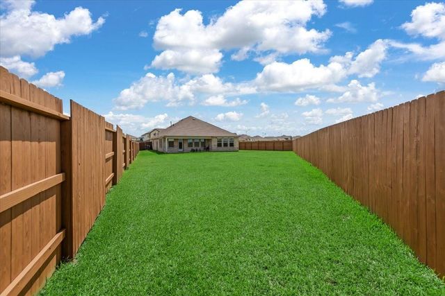 31230 Elmgrove Knoll Drive, Hockley, TX 77447