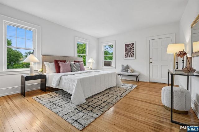 108 Oakview Avenue, Maplewood, NJ 07040