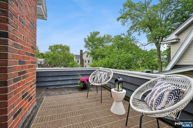 108 Oakview Avenue, Maplewood, NJ 07040