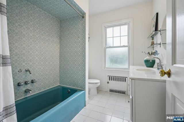 108 Oakview Avenue, Maplewood, NJ 07040