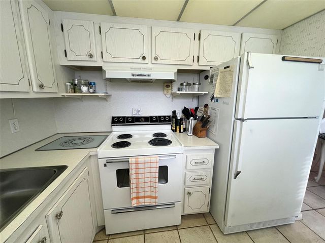 244 Farnham K 244, Deerfield Beach, FL 33442