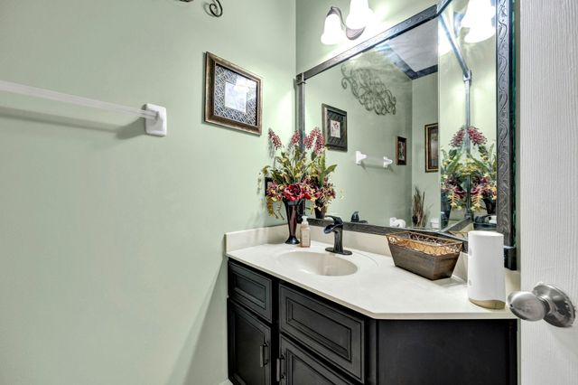 6661 E EASEAWAY CV E, Bartlett, TN 38135