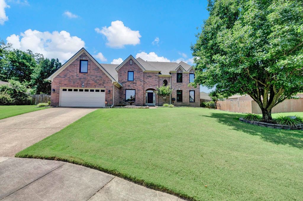 6661 E EASEAWAY CV E, Bartlett, TN 38135