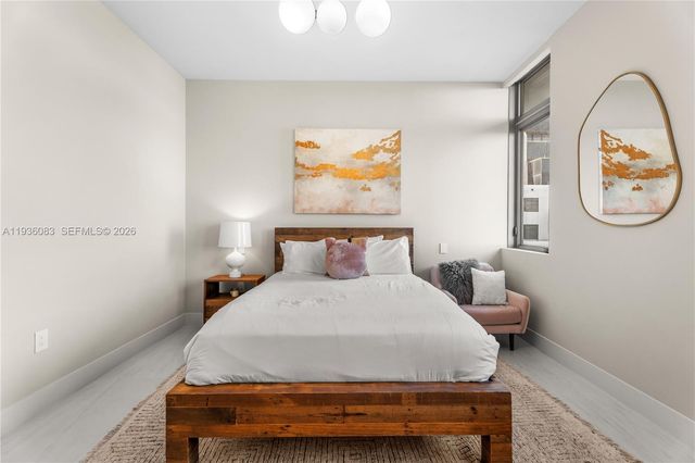 515 Valencia Ave 403, Coral Gables, FL 33134